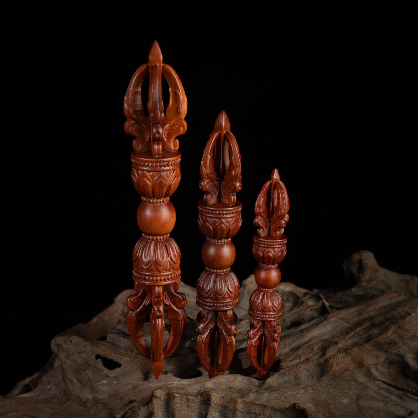 Lightning strike jujube wood demon slaying pestle ornament, diamond pestle, Tibetan Buddhist artifact finely carved