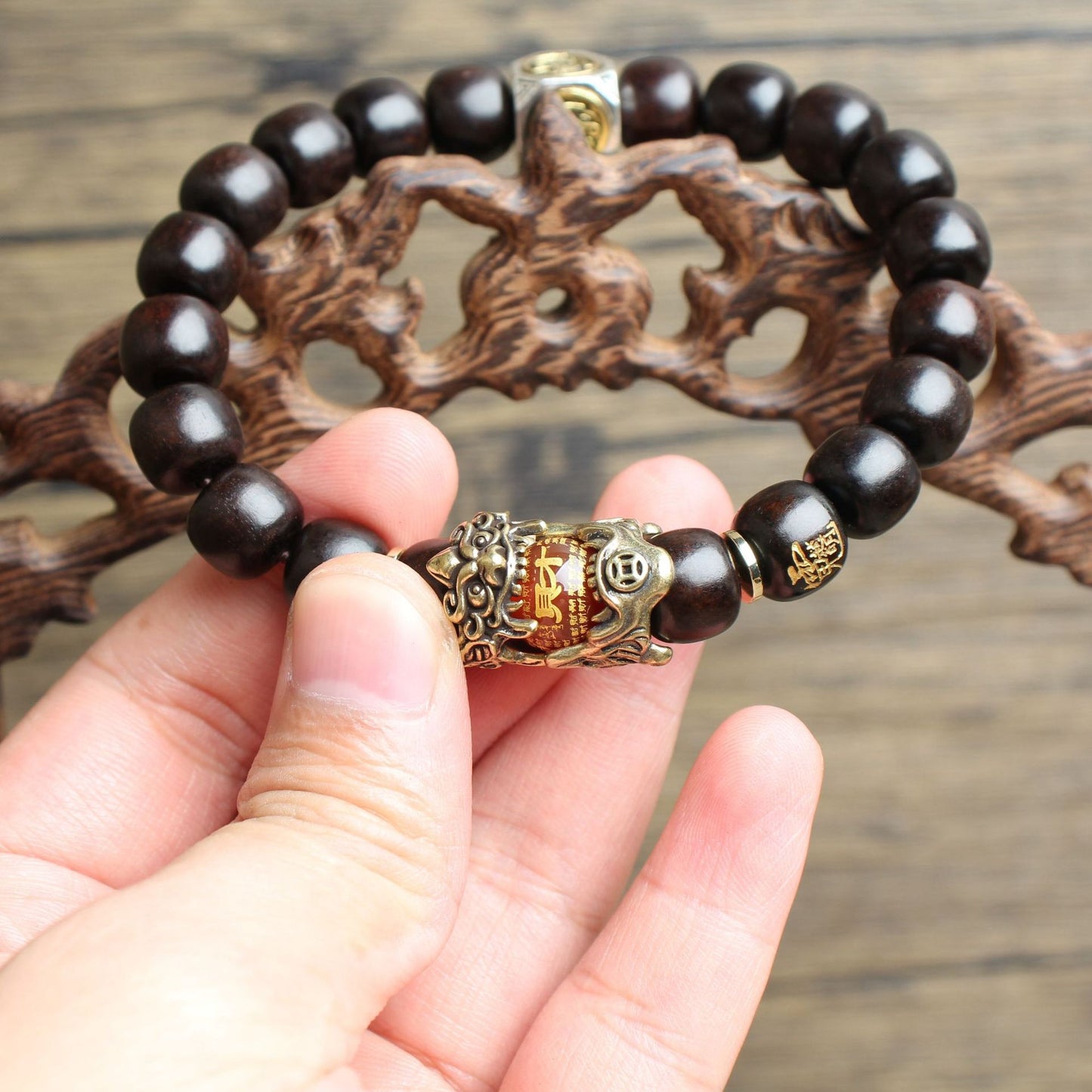 Longhu Mountain Zhao Gongming [Pixiu Wealth] Lightning strike jujube wood bracelet for men and women 9*10mm